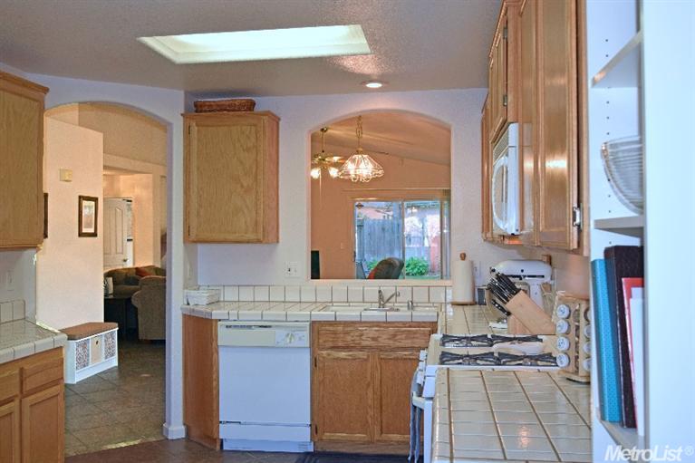 380 Becerra Way, Davis, CA 95618 photo 7