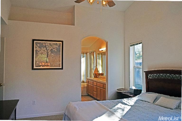 380 Becerra Way, Davis, CA 95618 photo 15