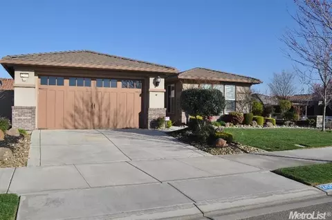 2420 Shadow Berry Dr, Manteca, CA 95336 photo 1