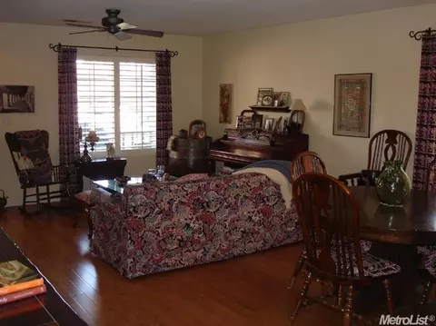 449 Glenbriar Cir, Tracy, CA 95377 photo 6