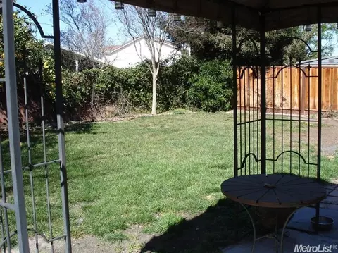 449 Glenbriar Cir, Tracy, CA 95377 photo 18