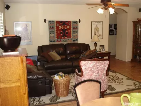449 Glenbriar Cir, Tracy, CA 95377 photo 8