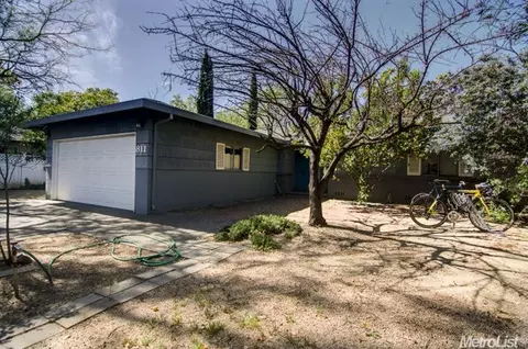 811 Anderson Rd, Davis, CA 95616 photo 2