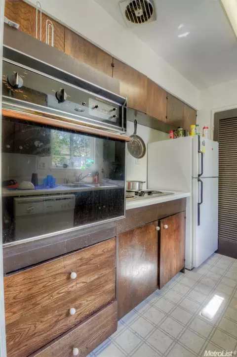 811 Anderson Rd, Davis, CA 95616 photo 8