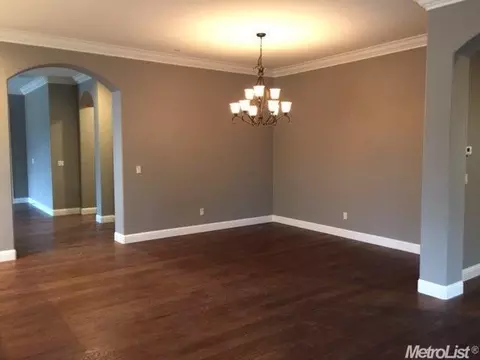 3105 Hashem Dr, Modesto, CA 95355 photo 4