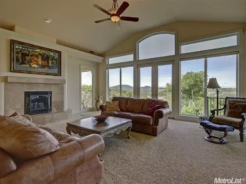 2485 Roundhill Cir, Placerville, CA 95667 photo 5