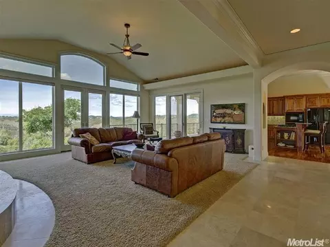2485 Roundhill Cir, Placerville, CA 95667 photo 4