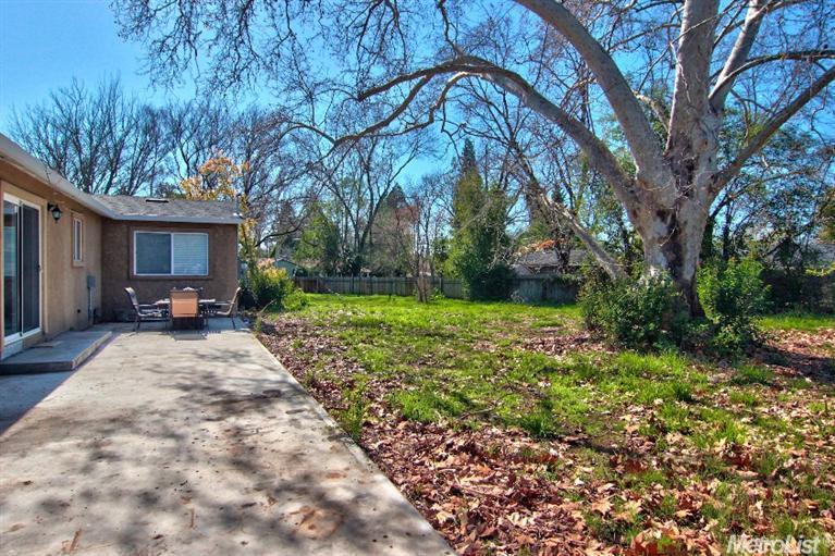 2651 Foothill Dr, Carmichael, CA 95608 photo 17