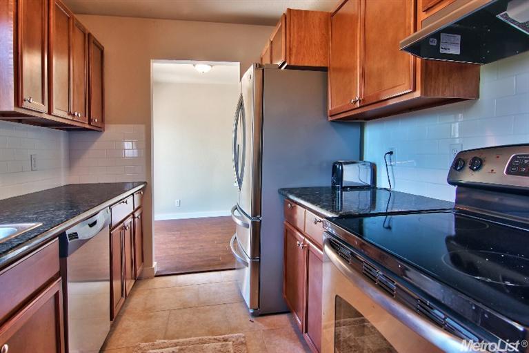 2651 Foothill Dr, Carmichael, CA 95608 photo 6