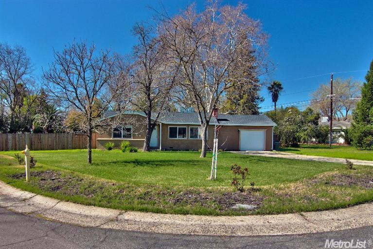 2651 Foothill Dr, Carmichael, CA 95608 photo 20