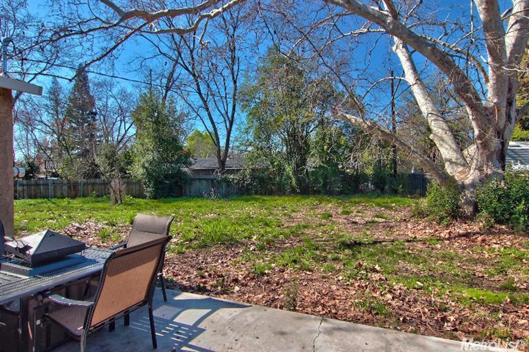 2651 Foothill Dr, Carmichael, CA 95608 photo 16