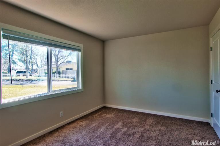 2651 Foothill Dr, Carmichael, CA 95608 photo 10