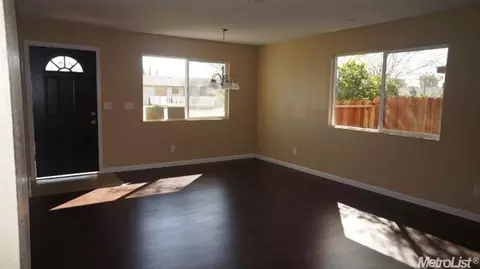 1007 Raube Ct, Modesto, CA 95351 photo 5