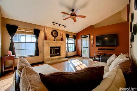 7639 Conklin Ct, Antelope, CA 95843 photo 6