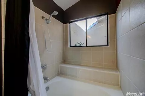 7639 Conklin Ct, Antelope, CA 95843 photo 11