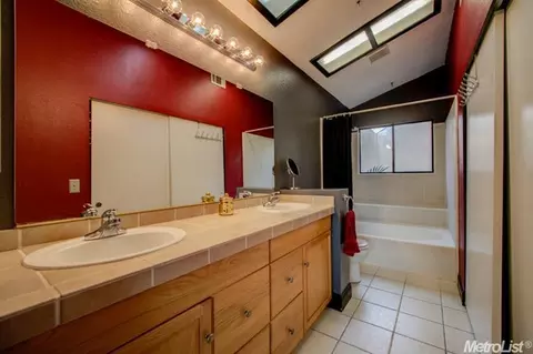 7639 Conklin Ct, Antelope, CA 95843 photo 10