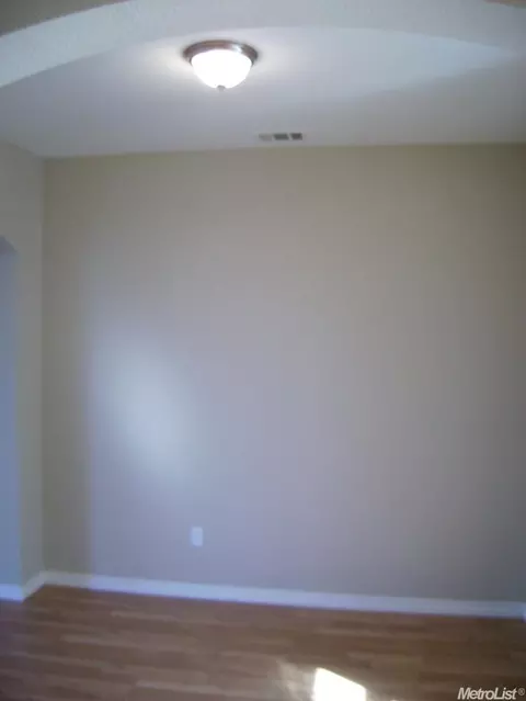 1445 Blush St, Manteca, CA 95336 photo 3