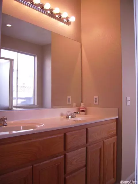 1445 Blush St, Manteca, CA 95336 photo 14