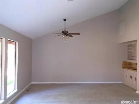 2413 Ellison, Modesto, CA 95350 photo 5
