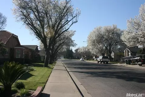 2413 Ellison, Modesto, CA 95350 photo 15