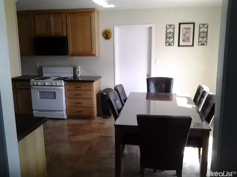 3841 Moorea Dr, Modesto, CA 95356 photo 4