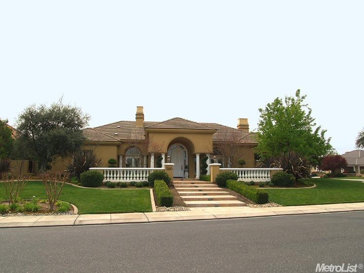 7420 River Nine Dr, Modesto, CA 95356 photo 2
