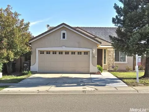 5845 Ridgepoint Dr, Antelope, CA 95843 photo 1