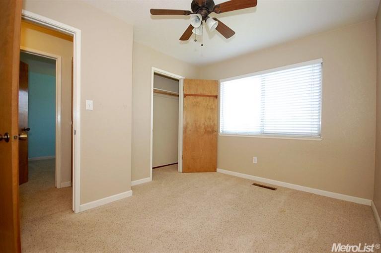 2810 N Walnut Rd, Turlock, CA 95382 photo 22