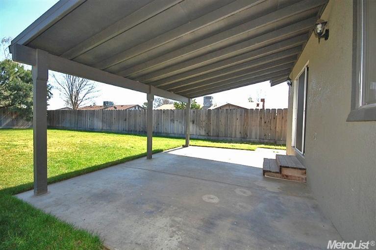 2810 N Walnut Rd, Turlock, CA 95382 photo 9