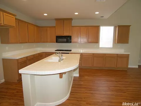 1440 Cliff Swallow Dr, Patterson, CA 95363 photo 9