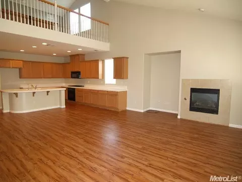 1440 Cliff Swallow Dr, Patterson, CA 95363 photo 5