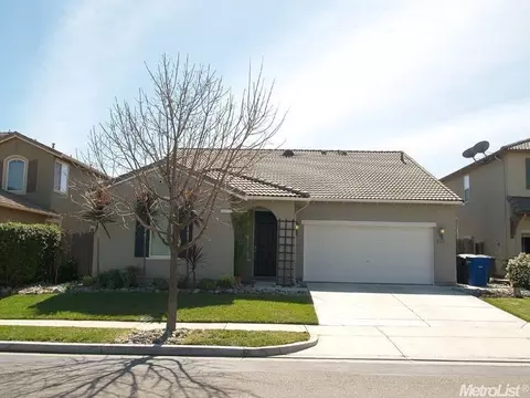 1440 Cliff Swallow Dr, Patterson, CA 95363 photo 1