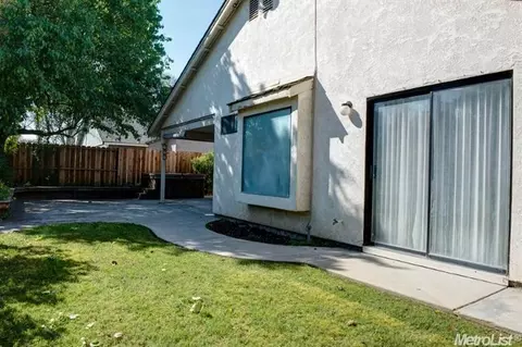 2120 Lawson Dr, Modesto, CA 95355 photo 14