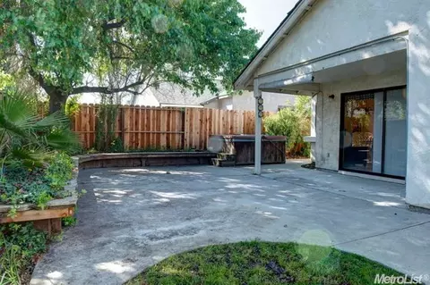 2120 Lawson Dr, Modesto, CA 95355 photo 15