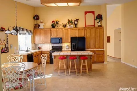 2120 Lawson Dr, Modesto, CA 95355 photo 6