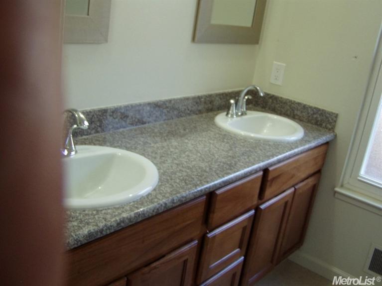 1009 Salisbury Ln, Modesto, CA 95350 photo 20