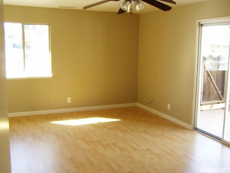 1009 Salisbury Ln, Modesto, CA 95350 photo 7