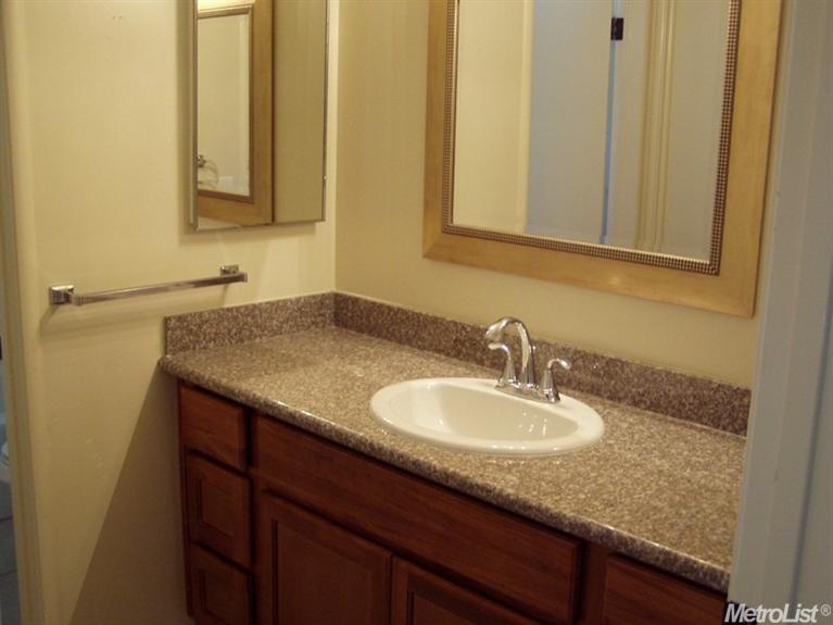 1009 Salisbury Ln, Modesto, CA 95350 photo 15