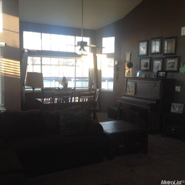 3725 Wilmington Way, Modesto, CA 95357 photo 4