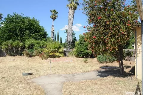 2133 Eicher Ave, Modesto, CA 95350 photo 3