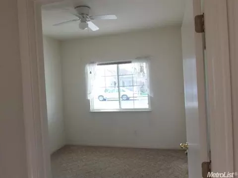 2141 Spring Valley Dr, Turlock, CA 95382 photo 5