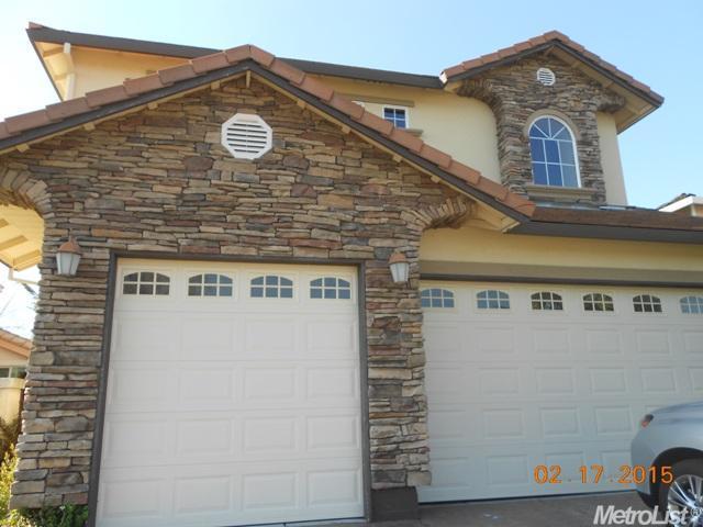8233 Falcon View Dr, Antelope, CA 95843 photo 1