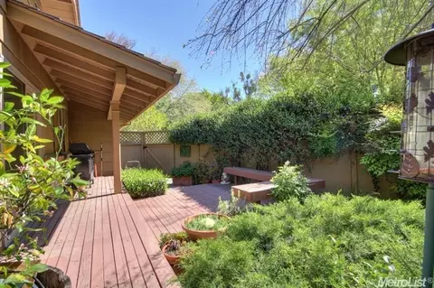 1213 Harvard Dr, Davis, CA 95616 photo 4