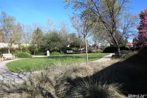 240 Caples Dr, Folsom, CA 95630 photo 20