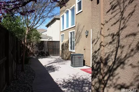 240 Caples Dr, Folsom, CA 95630 photo 17