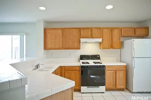 4268 Castleton Cir, Mather, CA 95655 photo 12