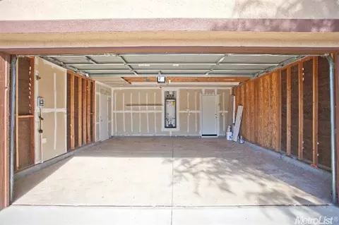4268 Castleton Cir, Mather, CA 95655 photo 10
