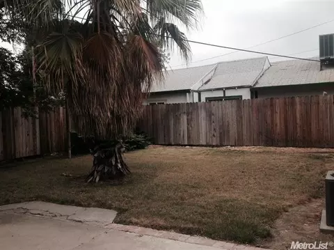 630 6th St, Galt, CA 95632 photo 8