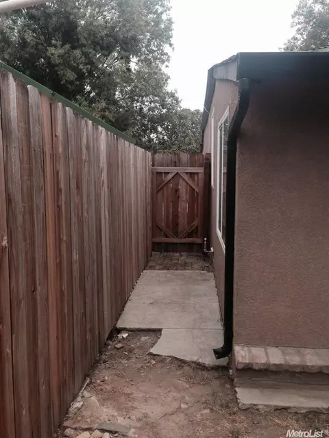 630 6th St, Galt, CA 95632 photo 10