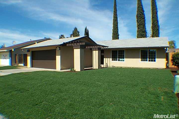 225 Pedras Rd, Turlock, CA 95382 photo 1